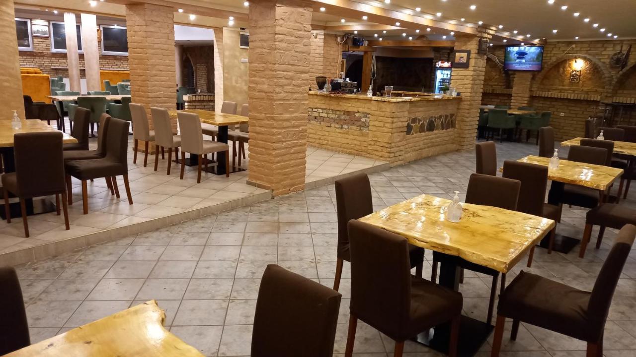 Rooms " Simke " 수보티차 외부 사진