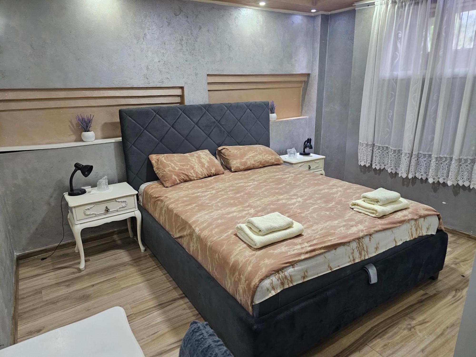 Rooms " Simke " 수보티차 외부 사진